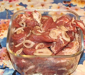 Луково-лаймовый маринад для мяса