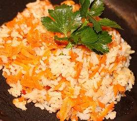 Рис с морковью по-индийски