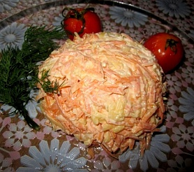 Салат морковный с сыром