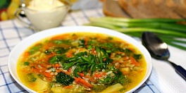 Постный суп с шпинатом