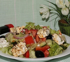 Греческий салат с Фетой